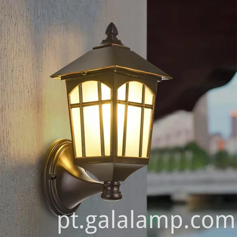 Lâmpada de parede LED à prova d'água ao ar livre elegante para corredores
